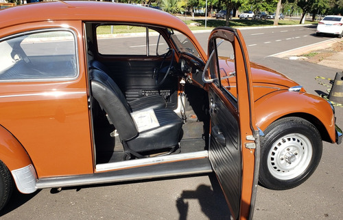 Vw Fusca 1300 1975 Marrom Caravela Placa Preta Impecável