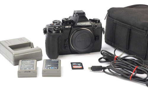 Olympus Omd E-m1 Mark I Pro Mft M43 16mp Câmera Mirrorless Preto (Usado)