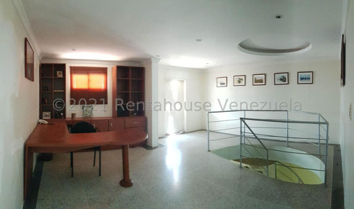 Imagen 14 de 18 de Hermosa Casa Ubicada En Urbanismo Privado Al Este De La Ciudad Y Con Vigilancia Permanente. 0412780070 Cod Mls 22-9662