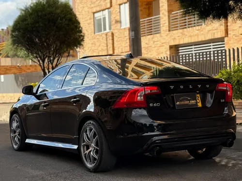 Volvo S60 2.0 T4 Drive-e R-design