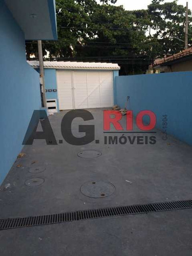 Casa De Rua-à Venda-marechal Hermes-rio De Janeiro - Agv73624