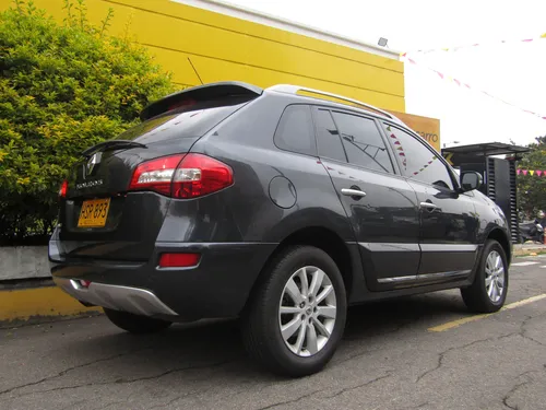 Renault Koleos 2.5 Dynamique 4x2 At