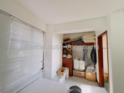 Matitza Lucena Vende Apartamento Al Este De Barquisimeto.