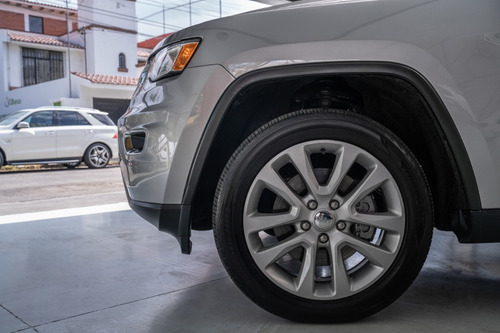 Imagen 6 de 15 de Jeep Grand Cherokee 2015 Ltd Lujo Blindado Adv Iv Plus