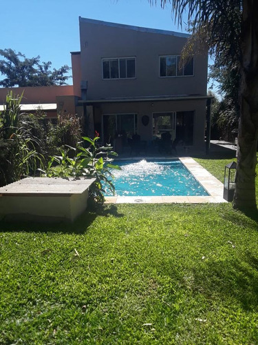 Imagen 9 de 23 de Venta Hermosa Casa En B° Los Arenales, Escobar