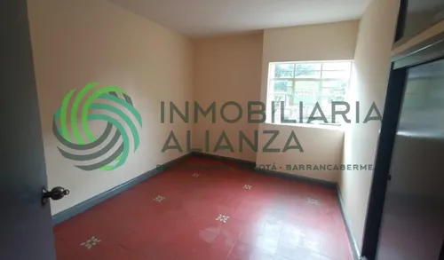 Casa En Arriendo En Alarcón. Cod A17039