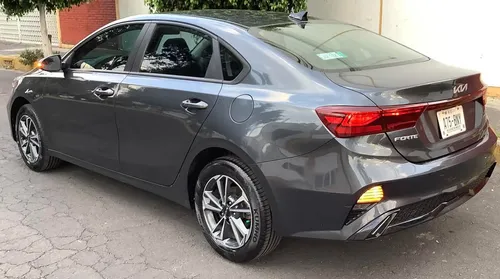 Kia Forte 2.0 Lx Mt