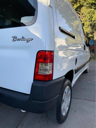 Imagen 6 de 12 de Berlingo Furgon Porton Lateral 2006 1.9 Diesel