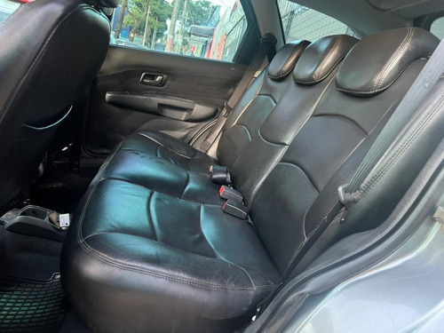 Fiat Palio 1.8 MPI ADVENTURE LOCKER WEEKEND 8V FLEX 4P MANUAL