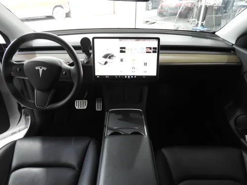 Tesla 2021 Model Y