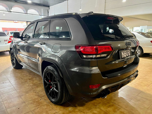Imagen 7 de 25 de Jeep Grand Cherokee 2018 6.4 Srt Atx 465hp At