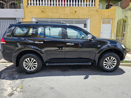 Mitsubishi Pajero 3.2 Hpe Aut. 5p