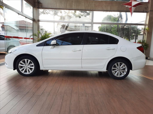 Imagem 8 de 13 de Civic 2.0 Lxr 16v Flex 4p Automático