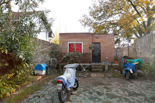 Imagen 6 de 7 de Casa Lote Propio 10m X 39m A Refaccionar Jardín