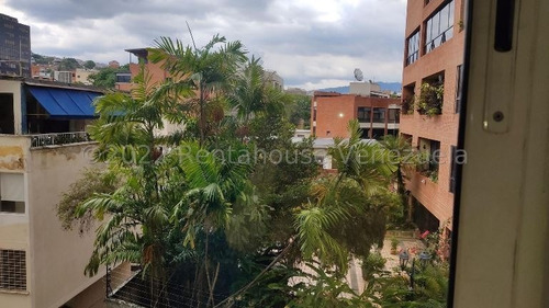 Imagen 14 de 17 de Apartamento En Alquiler Los Naranjos De Las Mercedes Mls#22-24878 Karlek Fernandez 04241204308