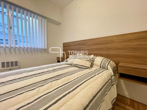 Imagen 17 de 30 de Tour Virtual Departamento En Venta 2 Ambientes Con Balcón Saliente - Plaza Colon Mar Del Plata