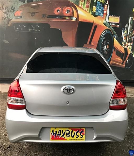 Toyota Etios 1.5 X Sedan 16v Flex 4p Manual 2017/2018
