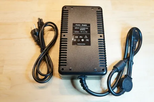 Fuente Asic Butterfly Labs 403w 12v 31a 2xpci-e 6 Pines (Usado)