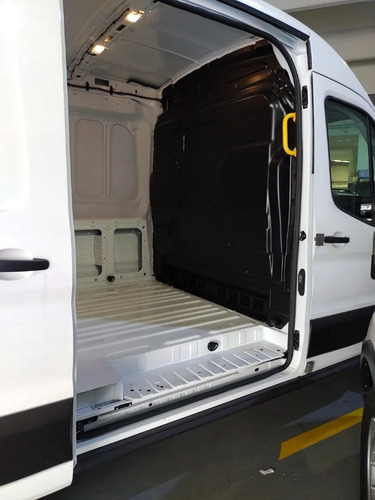 Imagen 14 de 22 de Ford Transit Brenson Bariloche*