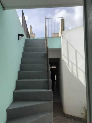 Imagen 3 de 7 de Renta De Local Con Habitación En Avenida Campestre , Mérida