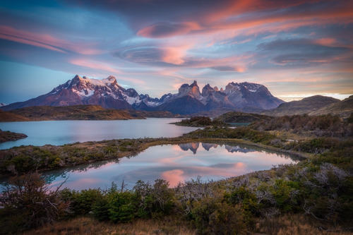 Un Amanecer En Torres Del Paine