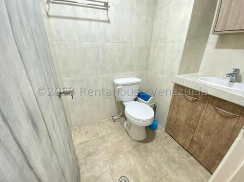 Imagen 22 de 30 de |**| Apartamento En Venta La Trinitarias, Hermoso, Moderno, Ubicación Privilegiada// Cod Flex #23-18631// 0414-523-21-38//