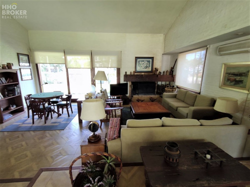 Imagen 9 de 20 de Hermosa Casa En Venta. Cantegrill. Cerca De Todo. Punta Del Este. - Punta Del Este Country