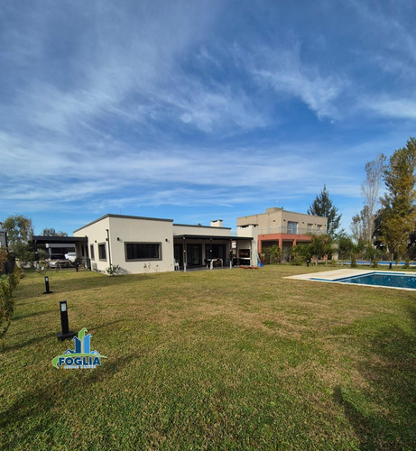 Casa Venta Barrio Santa Rita A Estrenar