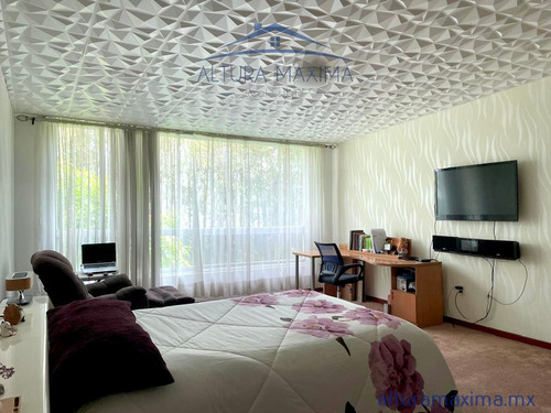 Casa En Venta En Arcos De Guadalupe Zapopan
