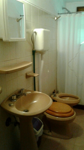 Imagen 8 de 13 de Confortable Casa En Barrio Country De La Paloma