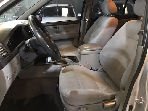 Imagen 5 de 8 de Kia Sorento Ex At Crdi 2.5 2009