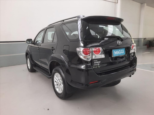 Imagem 6 de 12 de Hilux Sw4 2.7 Sr 4x2 16v Flex 4p Automático
