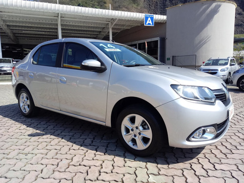 Renault Logan 1.6 Dynamique 8v Flex 4p Manual