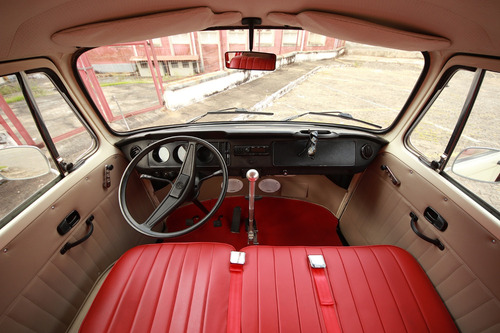 Kombi 1600 Standard 9 Lugares 1992 Volkswagen Vw