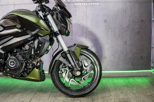 Bajaj Dominar 400 2024