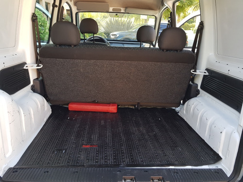 Renault Kangoo Confort 1.6 5 Asientos 2p