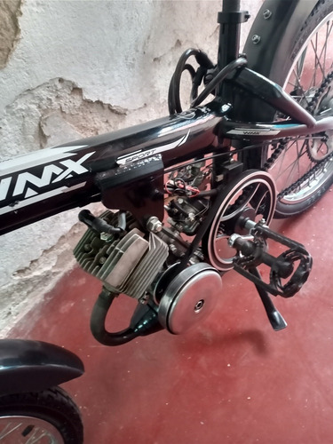 Imagem 12 de 13 de Wmax Sport