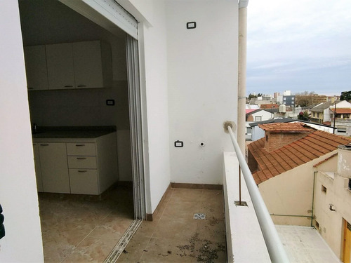 Imagen 3 de 8 de Vendo Departamento 2 Ambientes A Estrenar