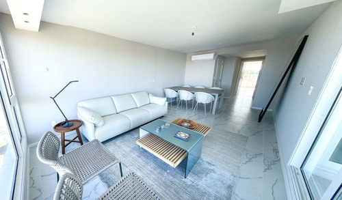 Imagen 10 de 25 de Apartamento En Venta De 3 Dormitorios En Playa Mansa (ref: Lij-4591)