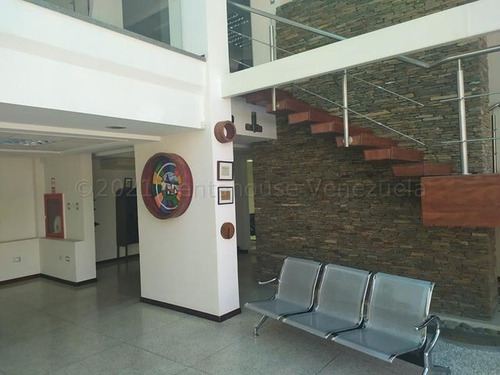 Edificio Con Dos Locales Venta Avenida Boyaca Valencia Carabobo Leida Falcon Lf25-1155