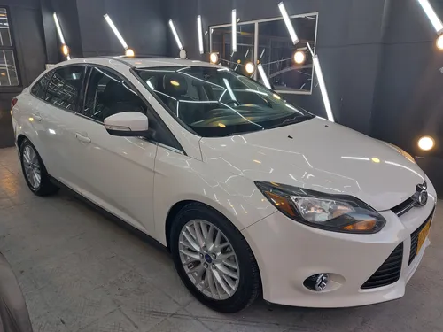 Ford Focus 2.0 Titanium