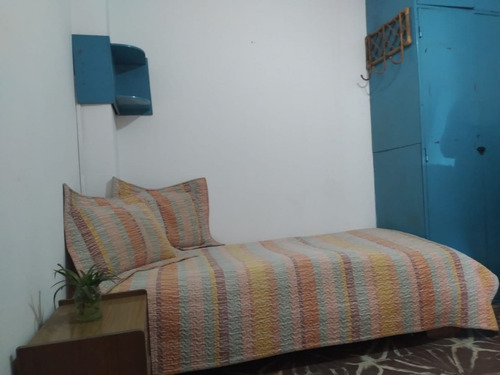 Casa 3 Ambientes En Caseros, Tres De Febrero