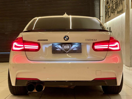 Imagem 10 de 11 de Bmw 320i M Sport Turbo Flex 2018 33.000km Com Teto E Upgrade