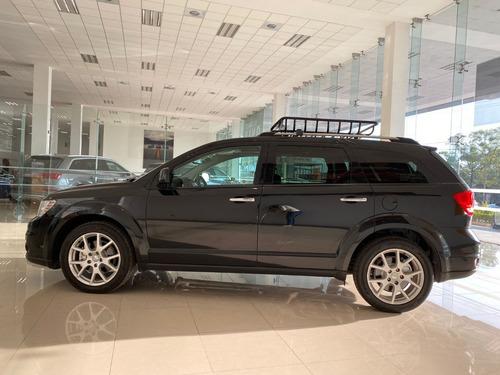 Imagen 4 de 14 de Dodge Journey 2013