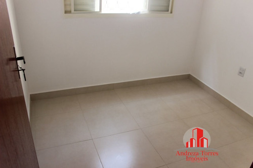 Casa À Venda No Bairro Esplanada Independência - Taubaté/sp - 837