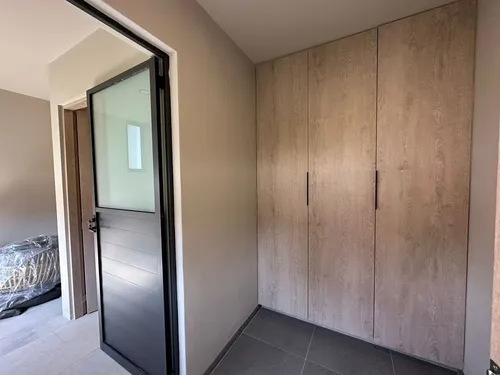 Se Vende Residencia En Altozano, Luxury.,3 Recamaras, 4.5 Baños, Jardín, Cto Ser