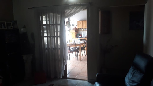 Imagen 9 de 20 de Retasada!! Nuevo Valor!! Venta De Dos Casas En Block - Nuevo Wp De Contacto 1137868438!