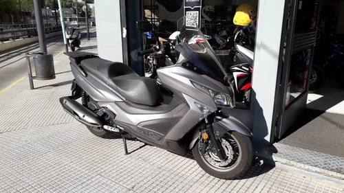 Kymco X-town 250 Xtown Excelente Estado En Brm !!!