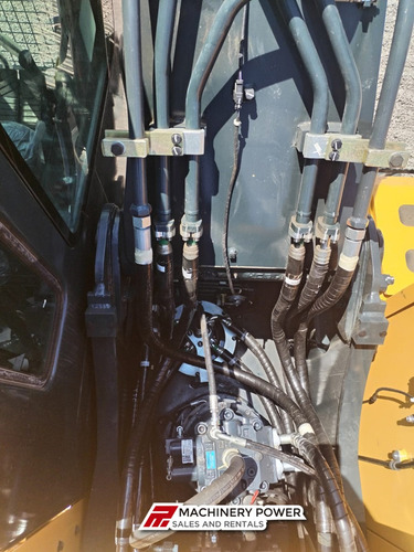 Excavadora R215l Hyunday 2023 Nueva Eco.300