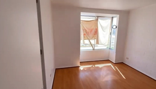 Venta De Casa En Avenida Santa Luisa, Quilicura